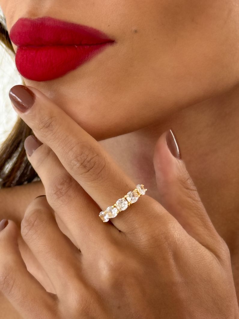Anel Aparador 5 Pontas, Folheado a Ouro 18k, Prata 925 e Diamante Cristal