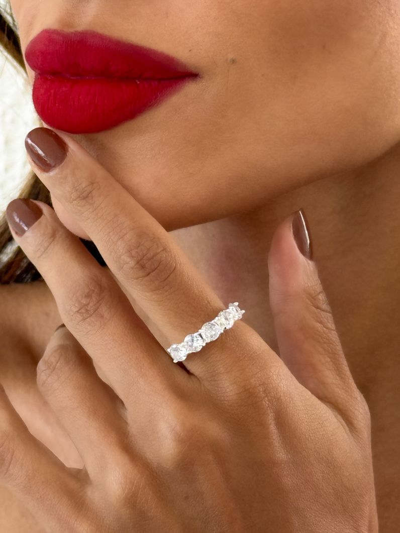 Anel Aparador 5 Pontas, Folheado a Ouro 18k, Prata 925 e Diamante Cristal