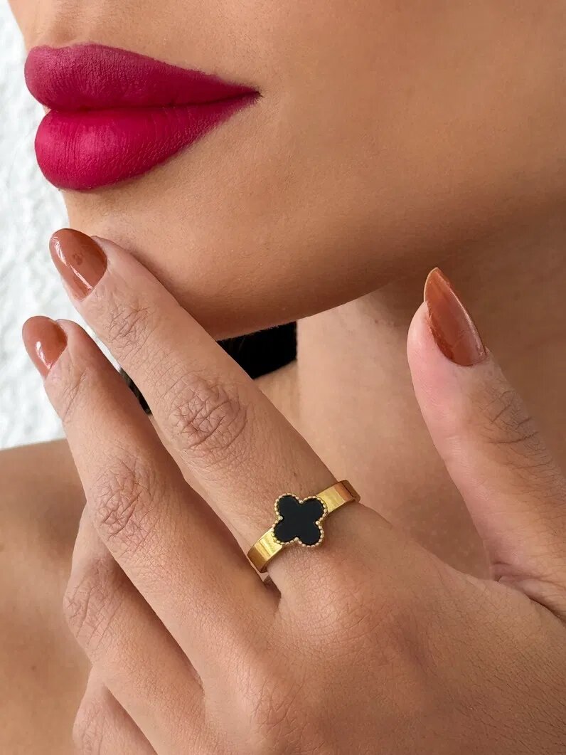 Anel de Aço Inoxidavel Folheado a Ouro 18K e Prata Inspiração Vg. Resinado