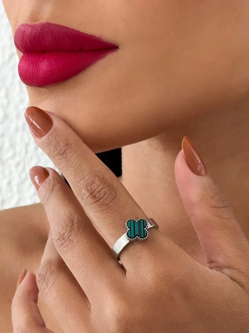 Anel de Aço Inoxidavel Folheado a Ouro 18K e Prata Inspiração Vg. Resinado