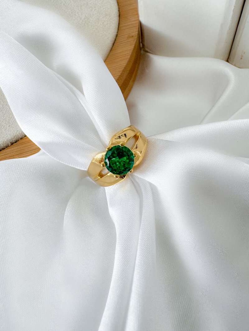 Anel Folheado a Ouro 18k Dois Fios com Zircônia