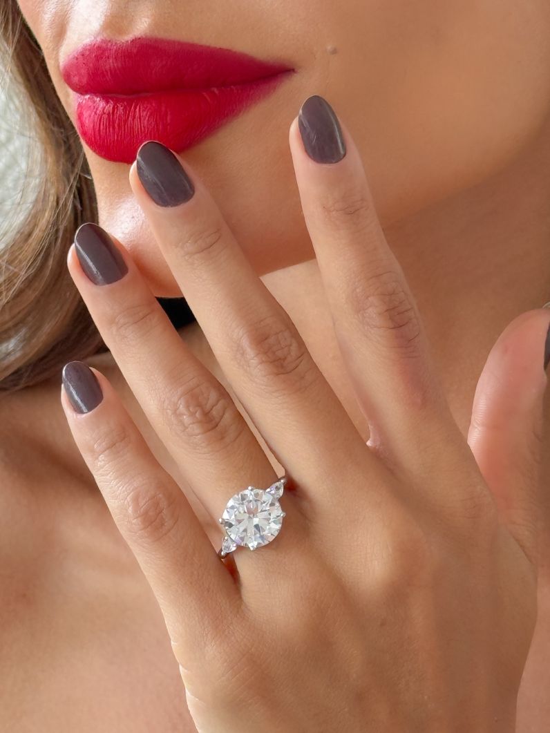 Anel Folheado a Ouro 18k e Prata Design Circulo de Zirconia