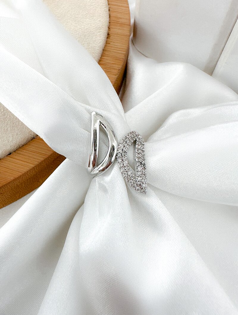 anel folheado a ouro 18k e prata Desirée