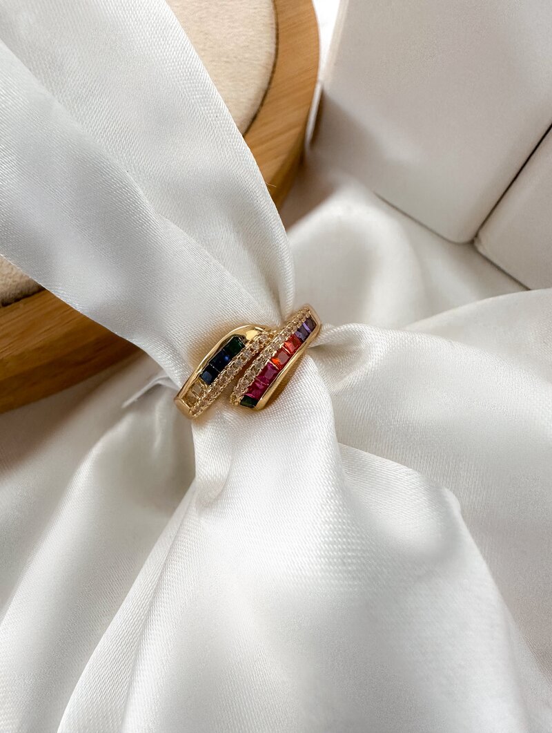 Anel Folheado a Ouro 18k e Prata Dois Fios com Zircônias