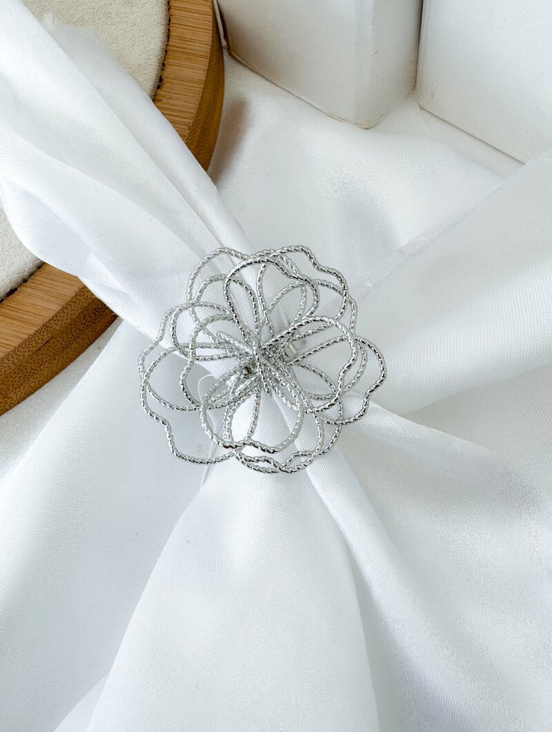 Anel Folheado a Ouro 18k e Prata Flor Orgânica