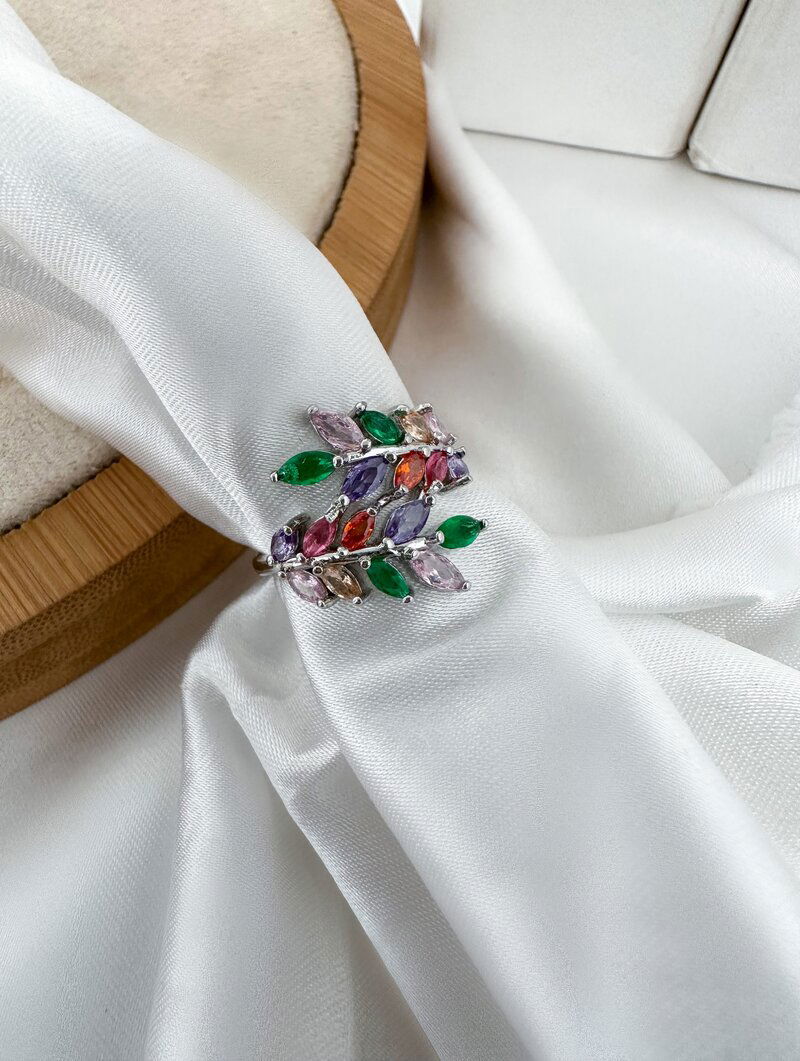 Anel Folheado a Ouro 18k e Prata Floral com Zircônias