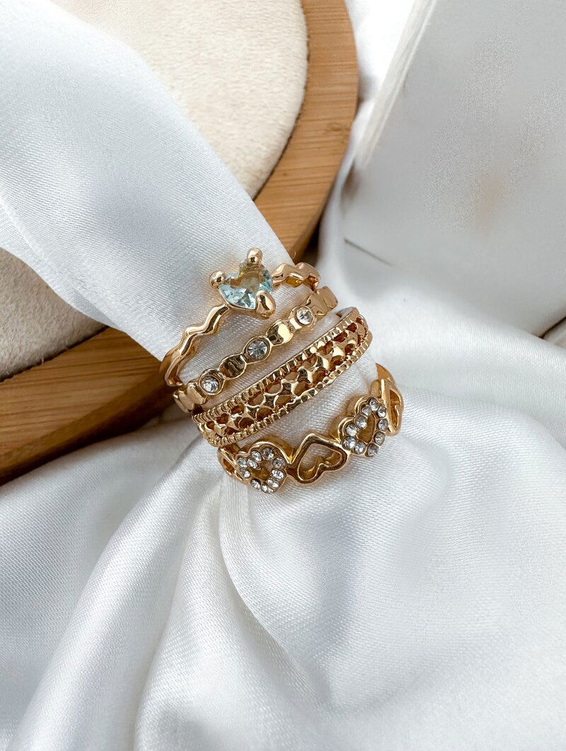Anel Folheado a Ouro 18k e Prata Inspiração Joalheria Luxo