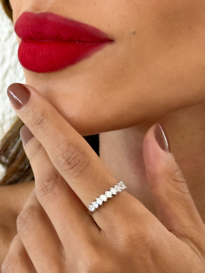 Anel Aparador Virginia Zircônia, Folheado a Ouro 18k, Prata 925 e Diamante -Cristal