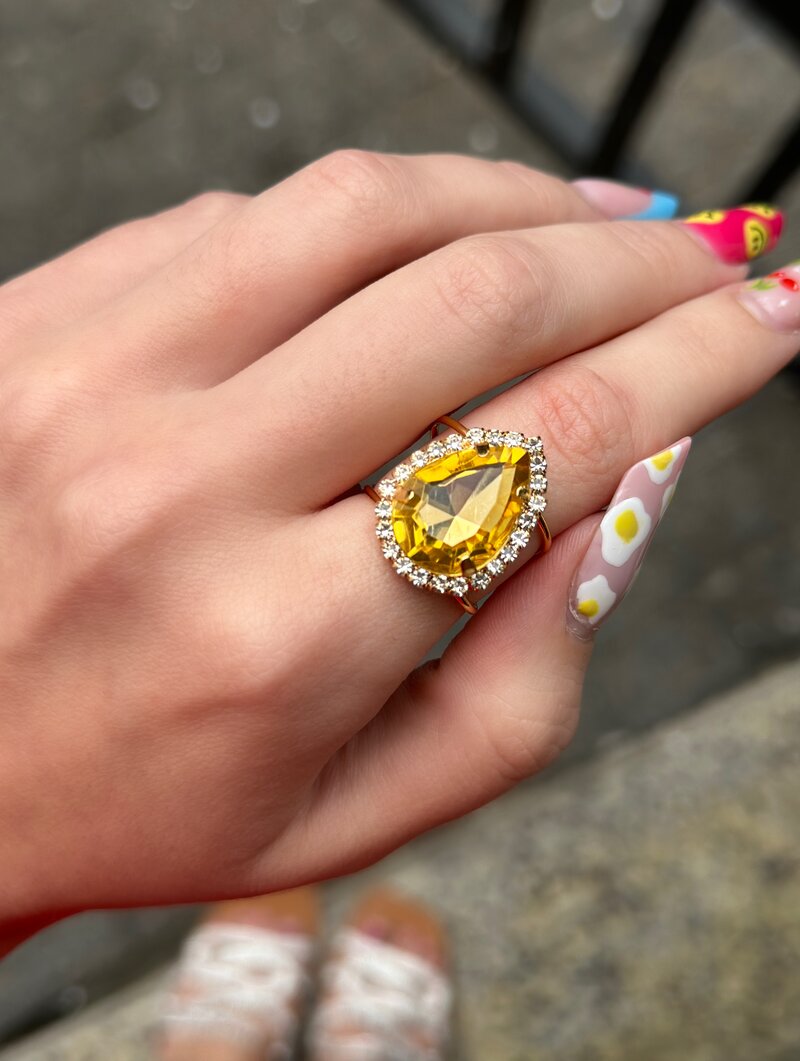 Anel Folheado a Ouro 18k Regulável Gota Chatton de Zircônia