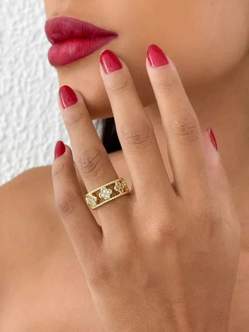 Anel Folheado a Ouro 18k Regulável Inspiração Vazado Com Zircônia