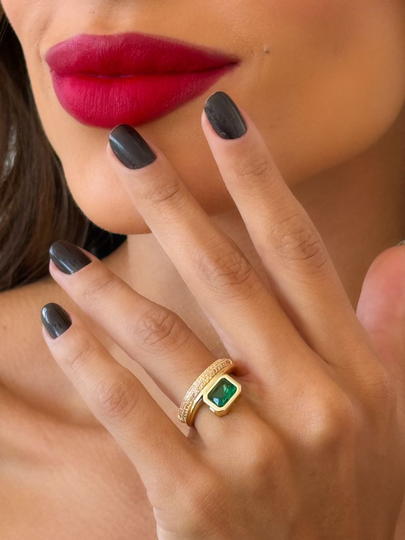 Anel Regulável Folheado a Ouro 18k e Prata Quadrado Cristal Cravejado