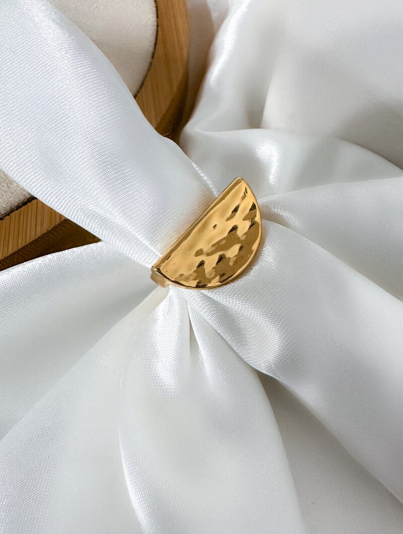 Anel Semi Joia Meia Lua Martelado