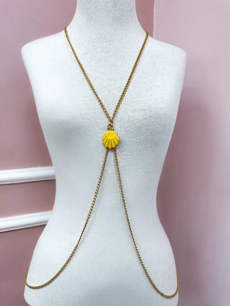 Body chain com concha