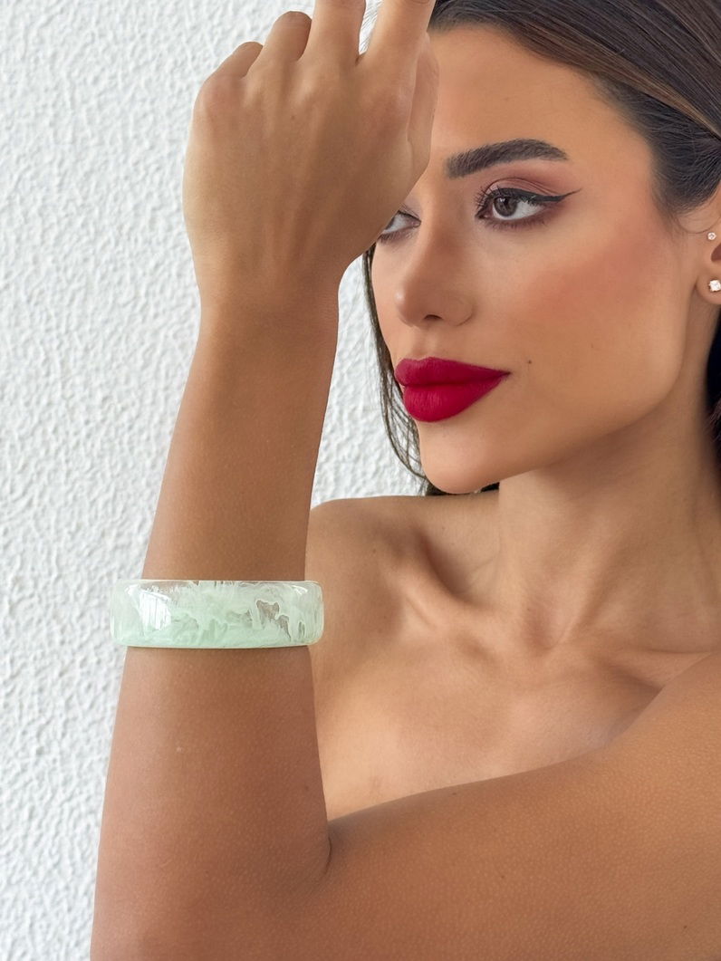 Bracelete Colorido Transparente Fino