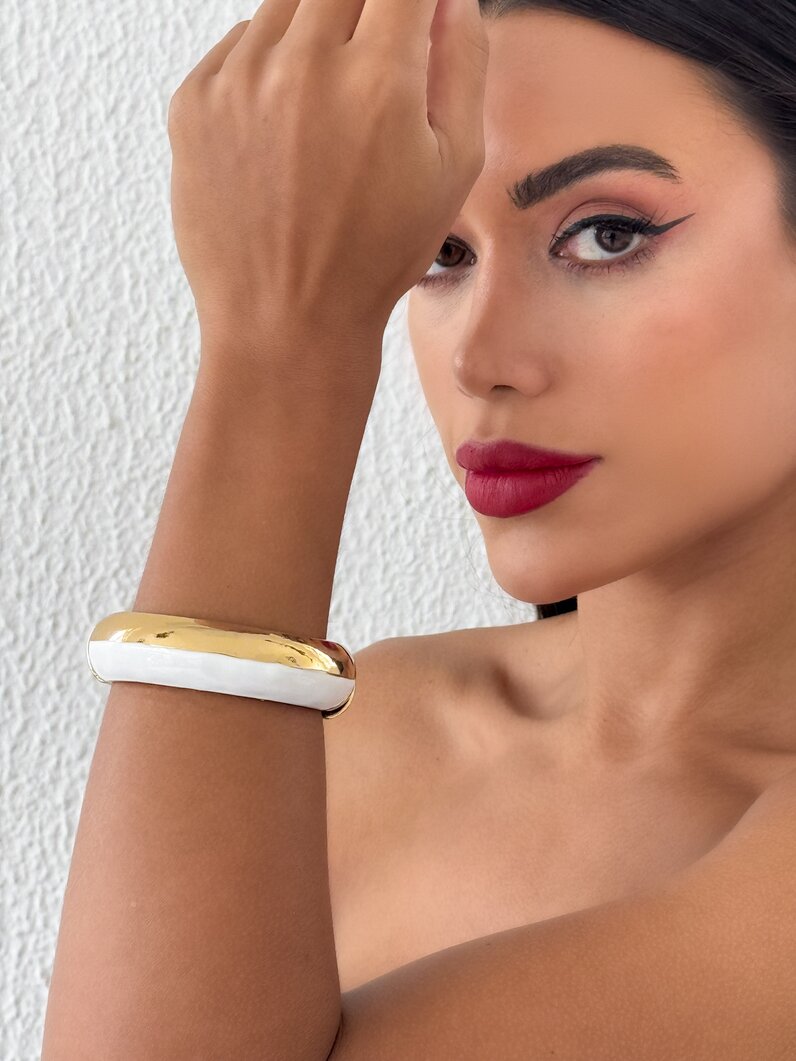 Bracelete Folheado a Ouro 18k Com Resina Liso