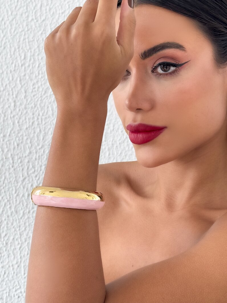 Bracelete Folheado a Ouro 18k Com Resina Liso