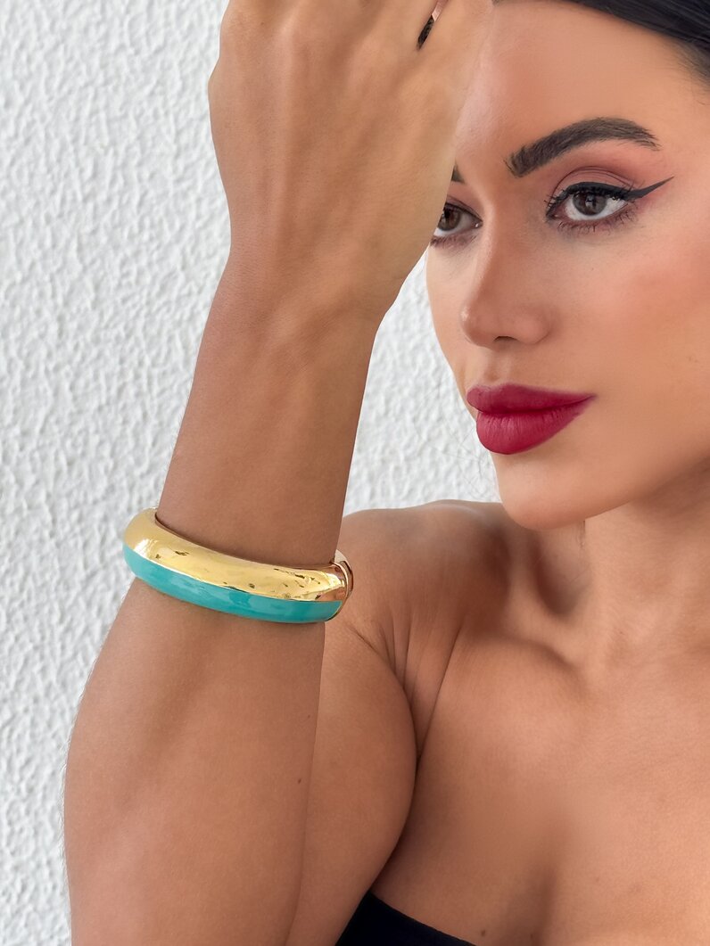 Bracelete Folheado a Ouro 18k Com Resina Liso
