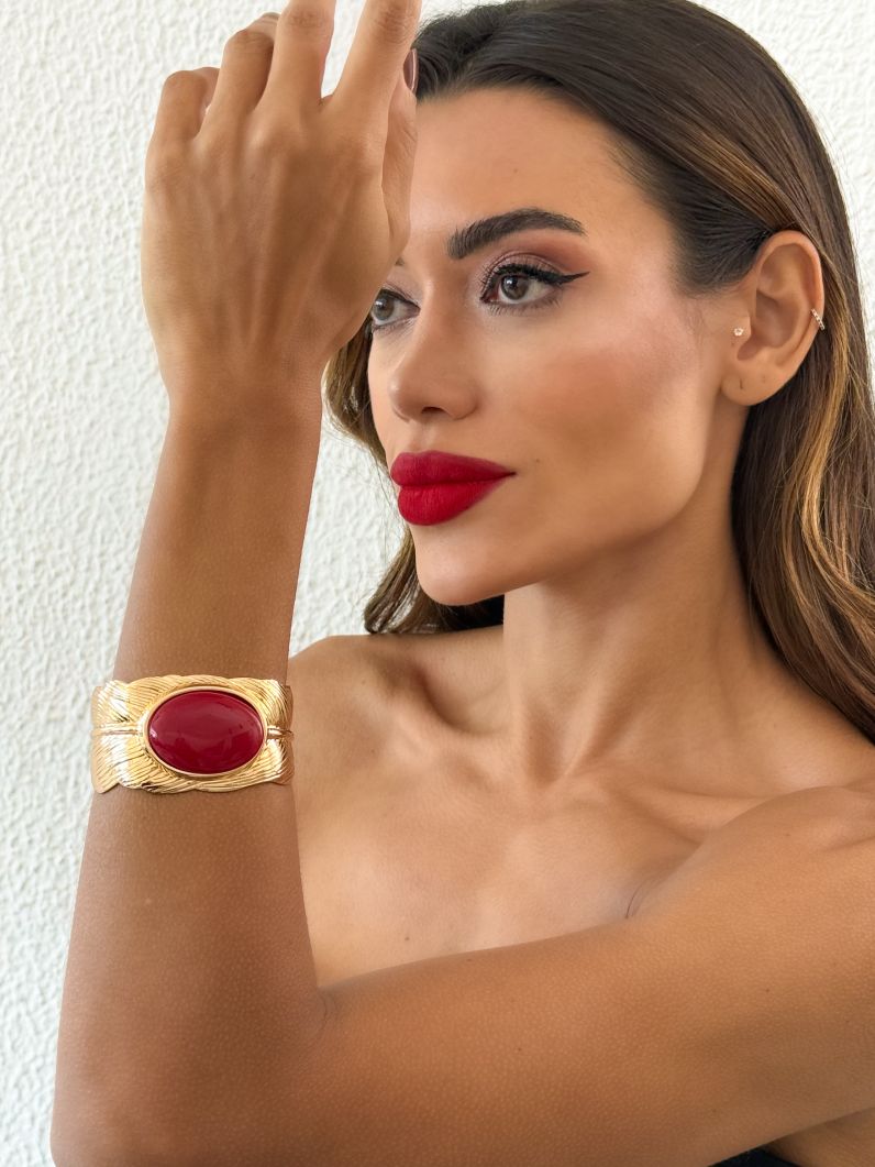Bracelete Folheado a Ouro 18k Design Folha Com Oval Resinado