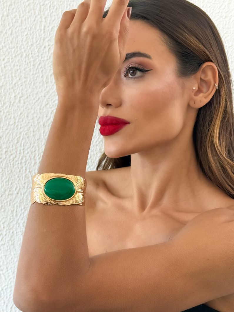 Bracelete Folheado a Ouro 18k Design Folha Com Oval Resinado
