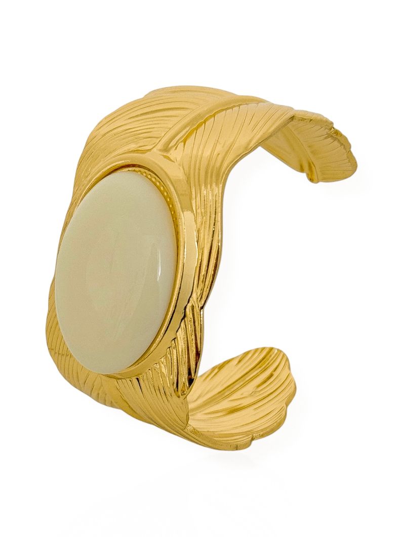 Bracelete Folheado a Ouro 18k Design Folha Com Oval Resinado