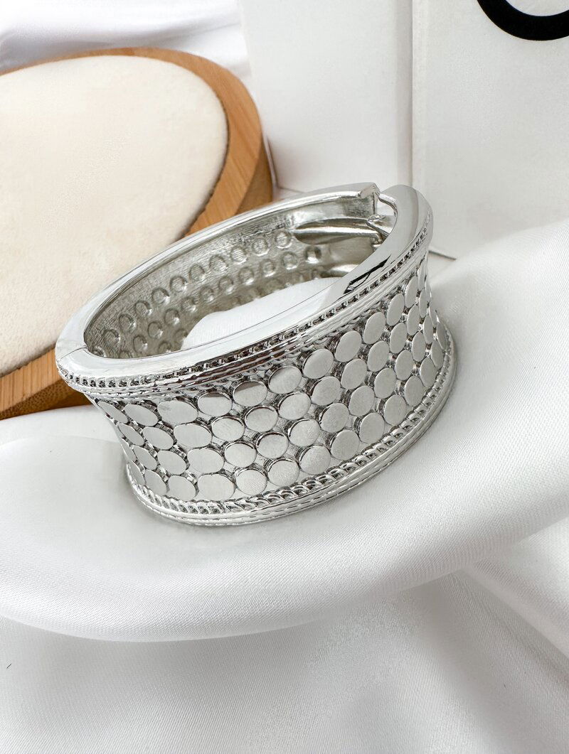 Bracelete Folheado a Ouro 18K e a Prata Maxi Esferas Lisas.