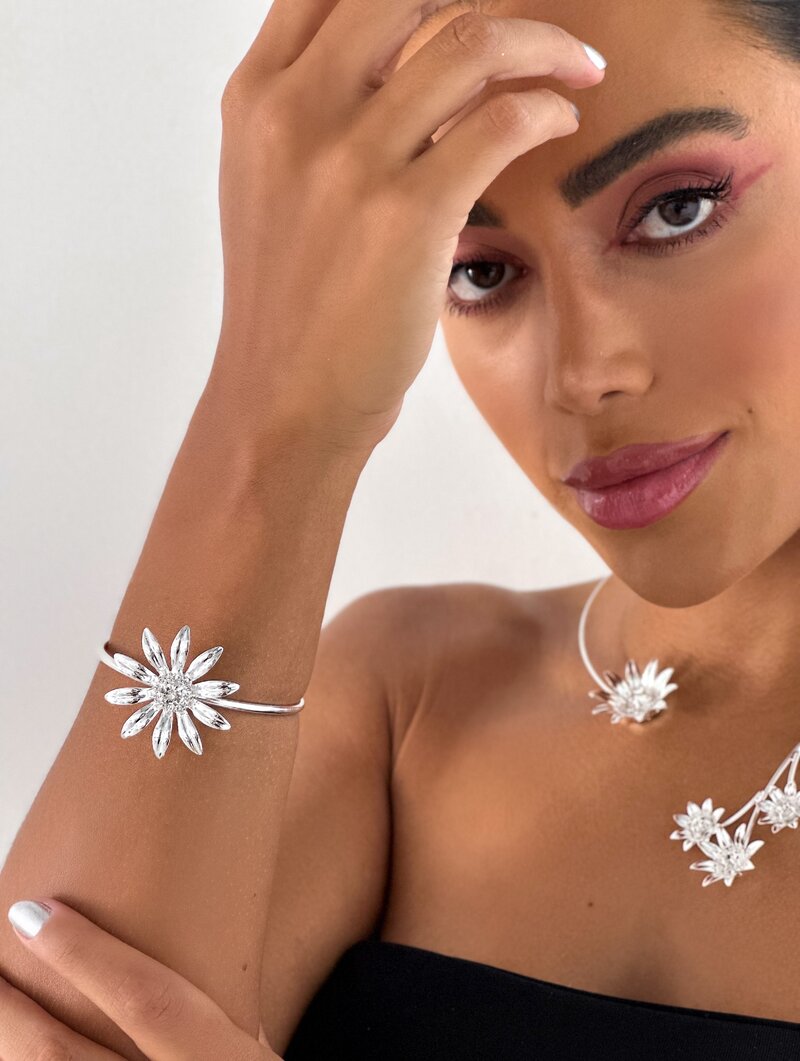 Bracelete Folheado a Ouro 18k e Prata 925 Aro com Flor