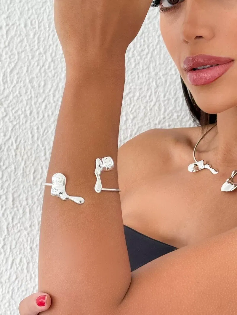 Bracelete Folheado a Ouro 18k e Prata Aro com Ponteira Orgânica