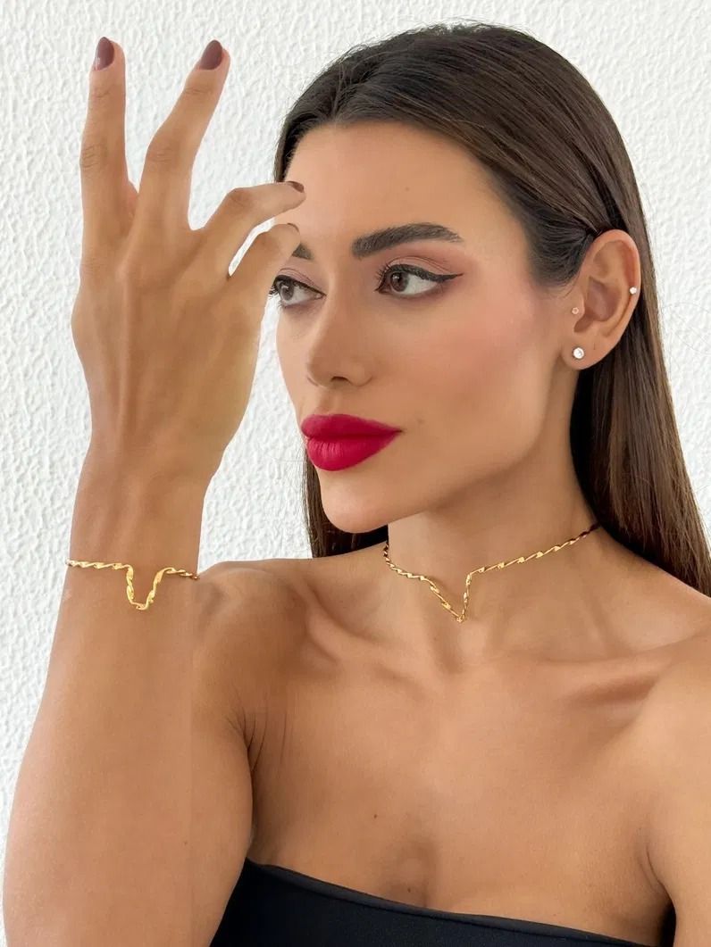 Bracelete Folheado a Ouro 18k e Prata Aro em V Torcido