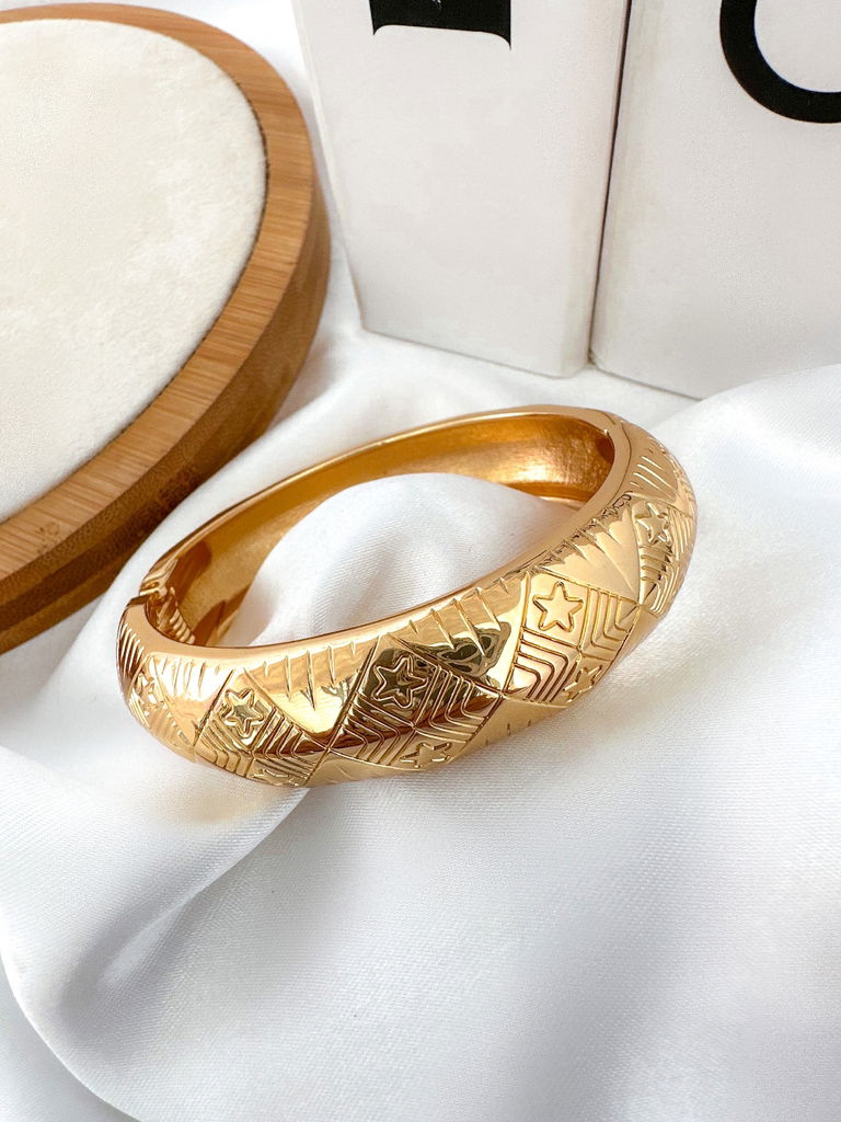 bracelete folheado a ouro 18k e prata baloado desenhado