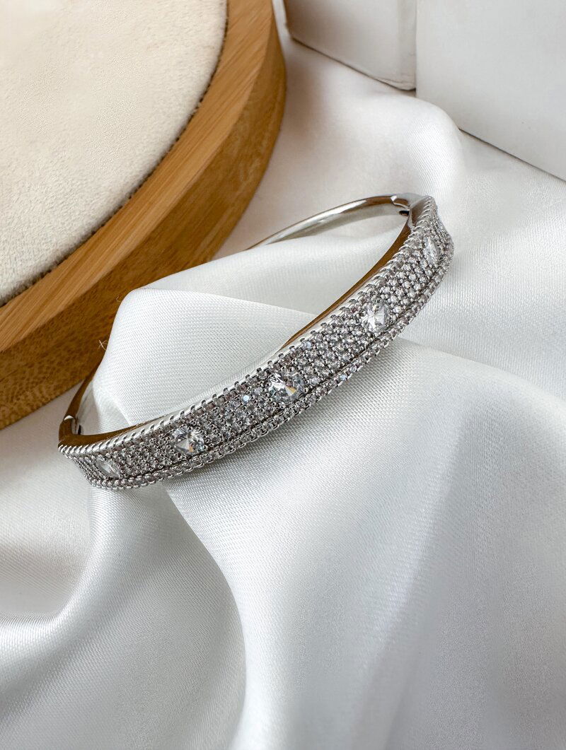 Bracelete Folheado a Ouro 18k e Prata Cinco Filas de Zircônias com Pontos de Luz