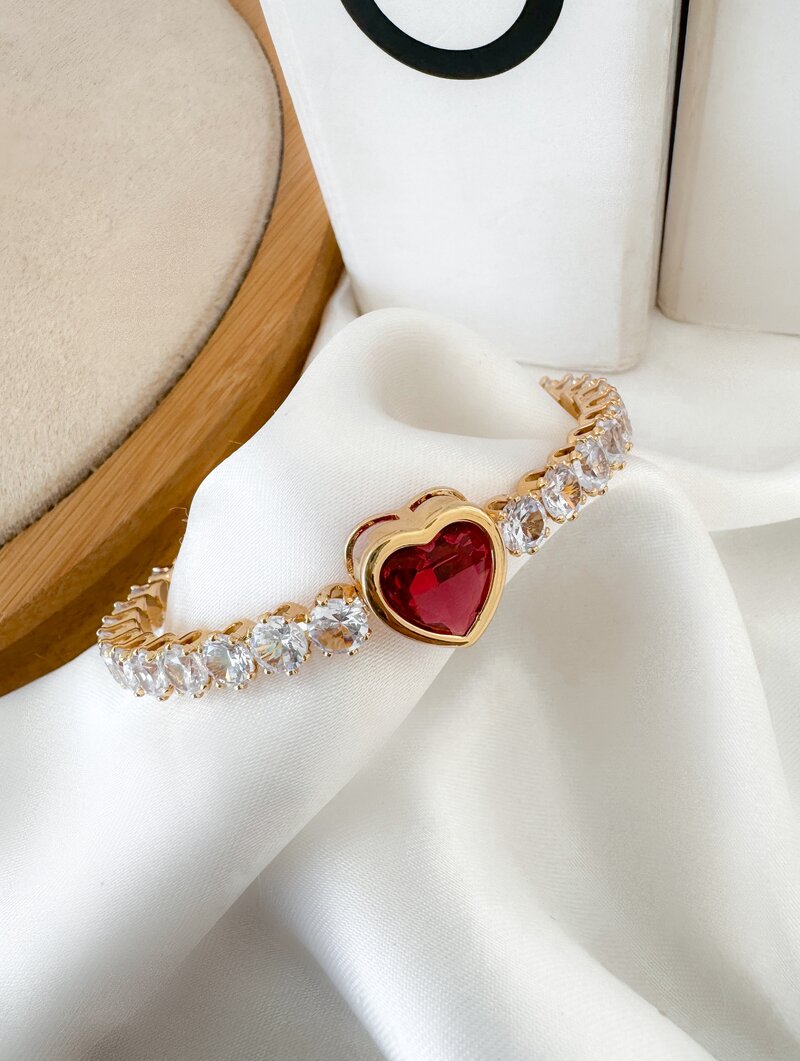 Bracelete Folheado a Ouro 18k e Prata Circulos de Zircônia com Coração