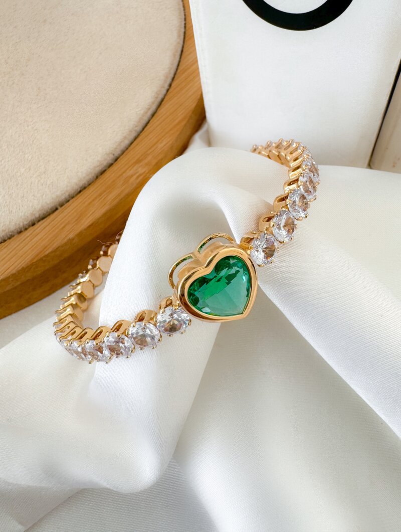 Bracelete Folheado a Ouro 18k e Prata Circulos de Zircônia com Coração