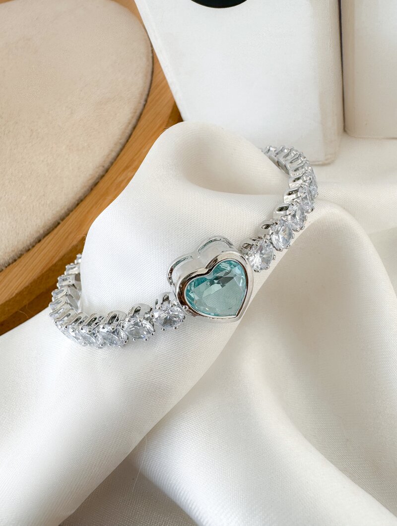 Bracelete Folheado a Ouro 18k e Prata Circulos de Zircônia com Coração