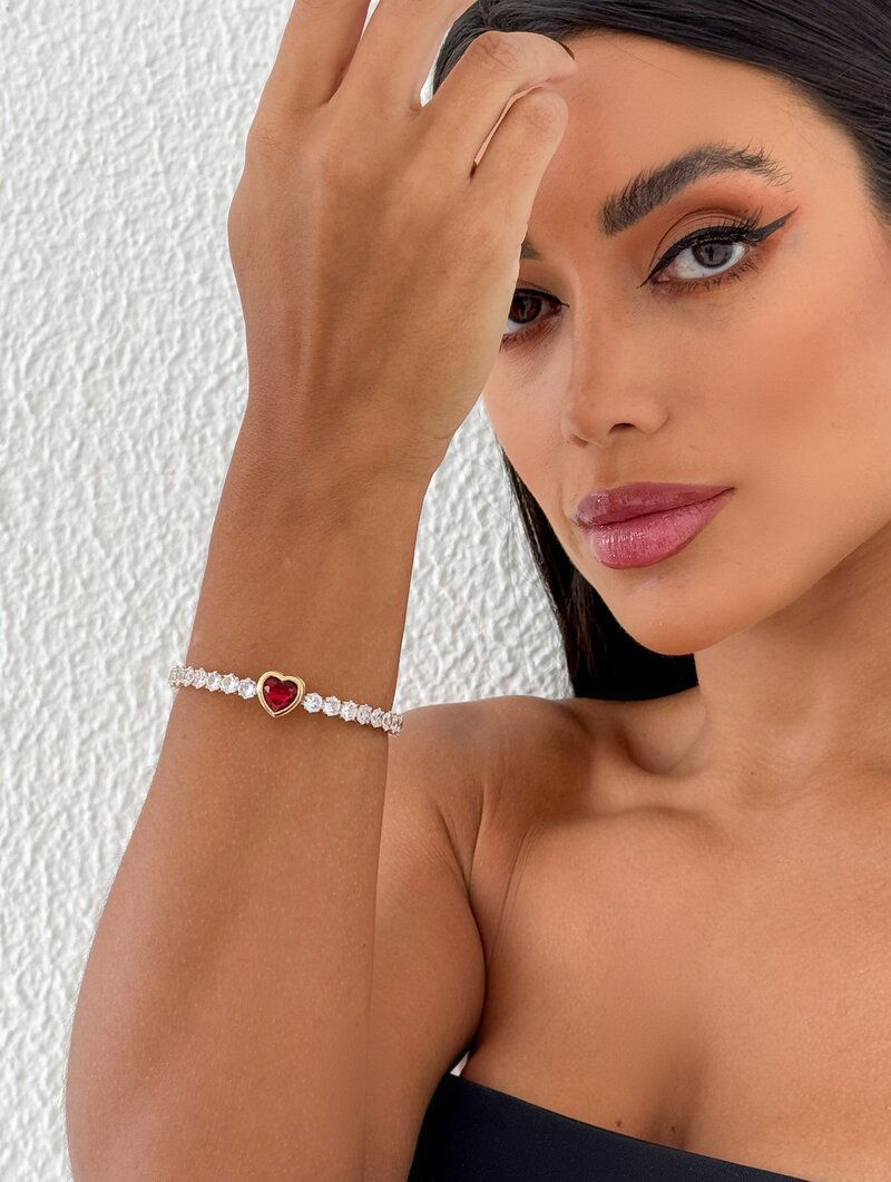 Bracelete Folheado a Ouro 18k e Prata Circulos de Zircônia com Coração