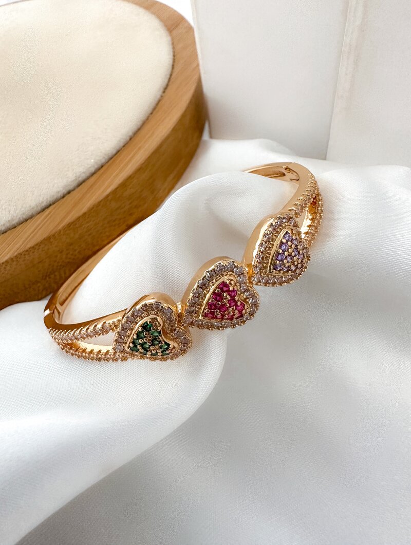 Bracelete Folheado a Ouro 18k e Prata Corações Cravejados com Micro Zircônias