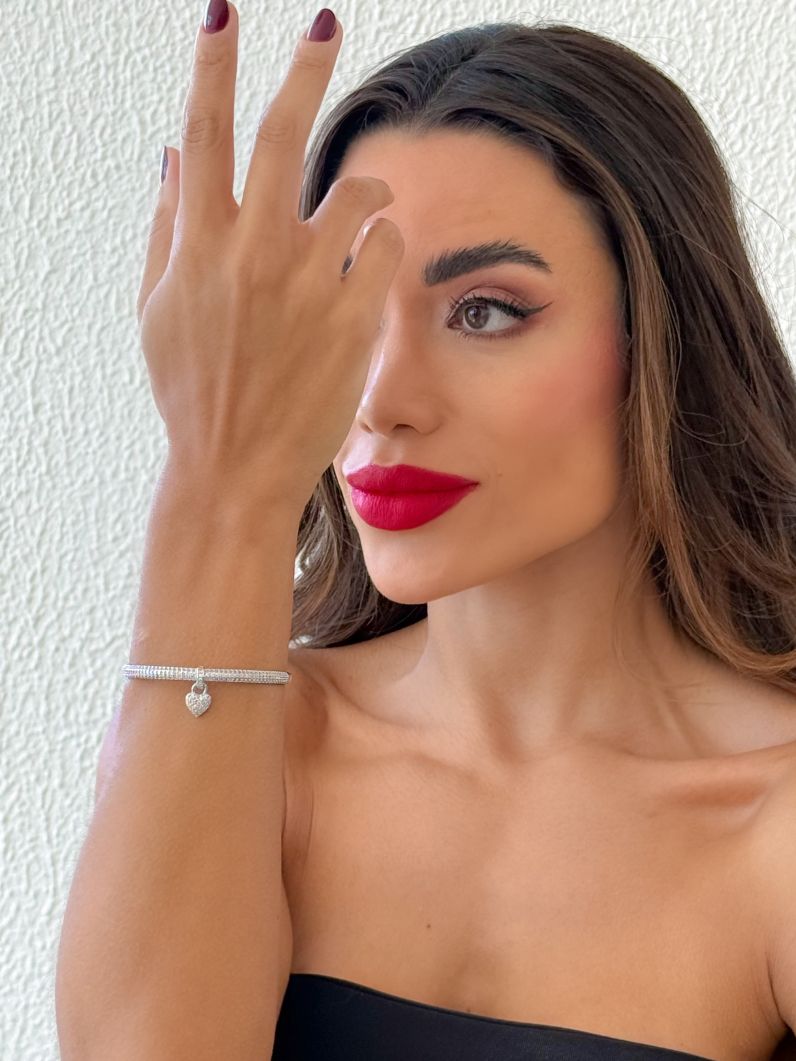 Bracelete Folheado a Ouro 18k e Prata Cravejado Com Pingente Coração