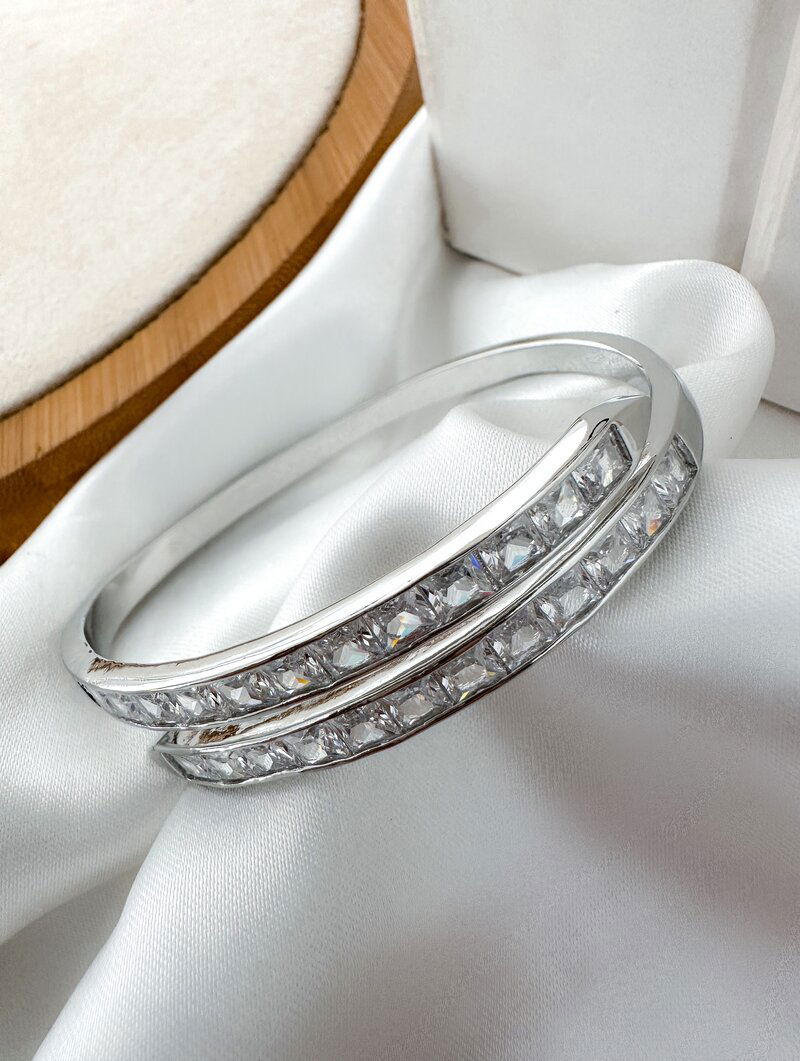 Bracelete Folheado a Ouro 18k e Prata Design Lança com Zircônias