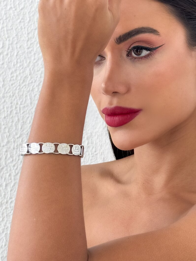 Bracelete Folheado a Ouro 18k e Prata Design os Dez Mandamentos