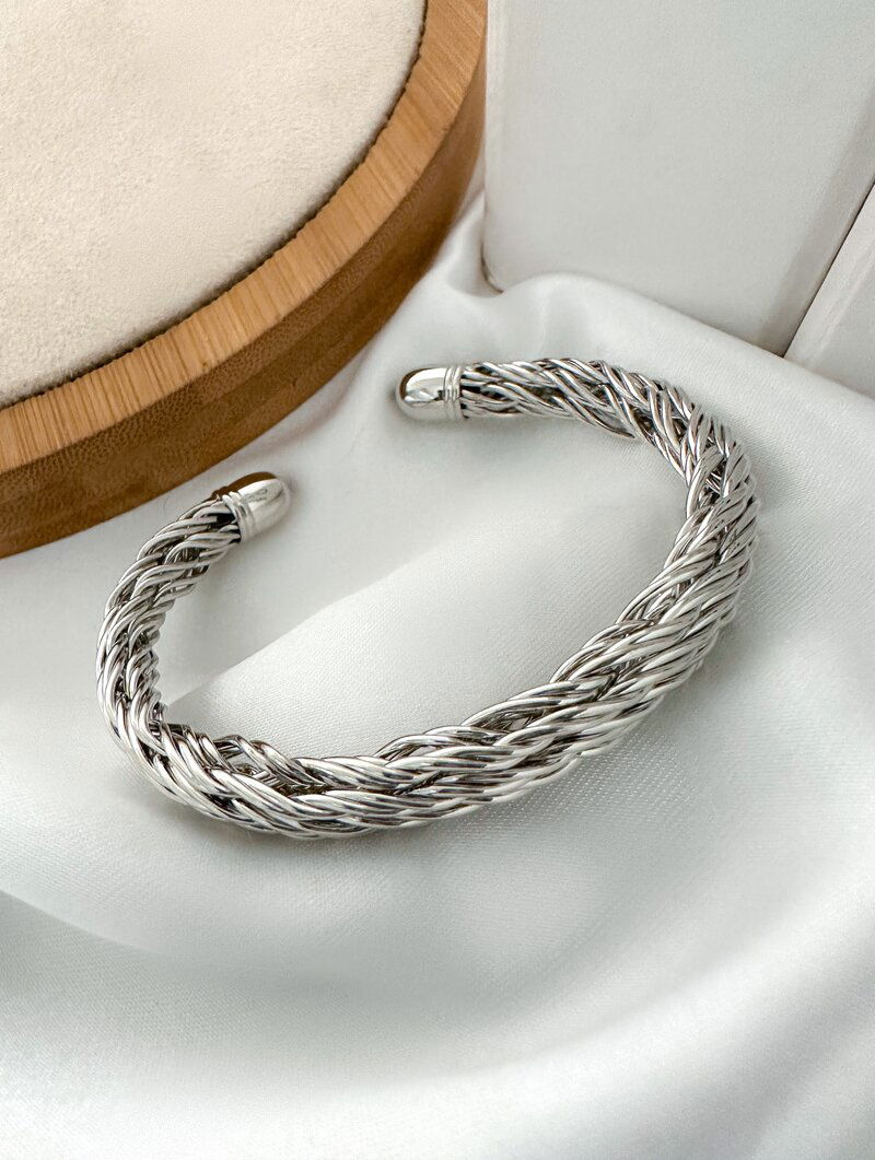 Bracelete Folheado a Ouro 18k e Prata Design Trançado