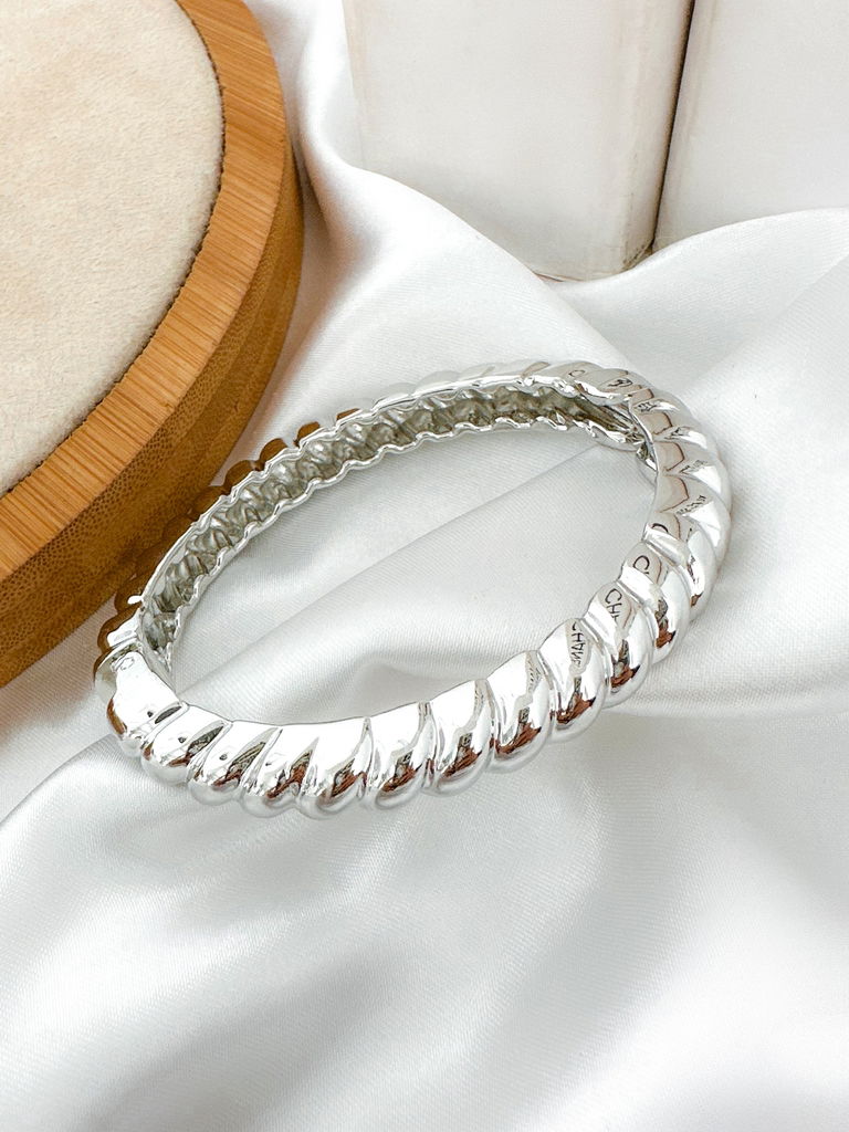 BRACELETE FOLHEADO A OURO 18K E PRATA DESIGNER TORCIDO