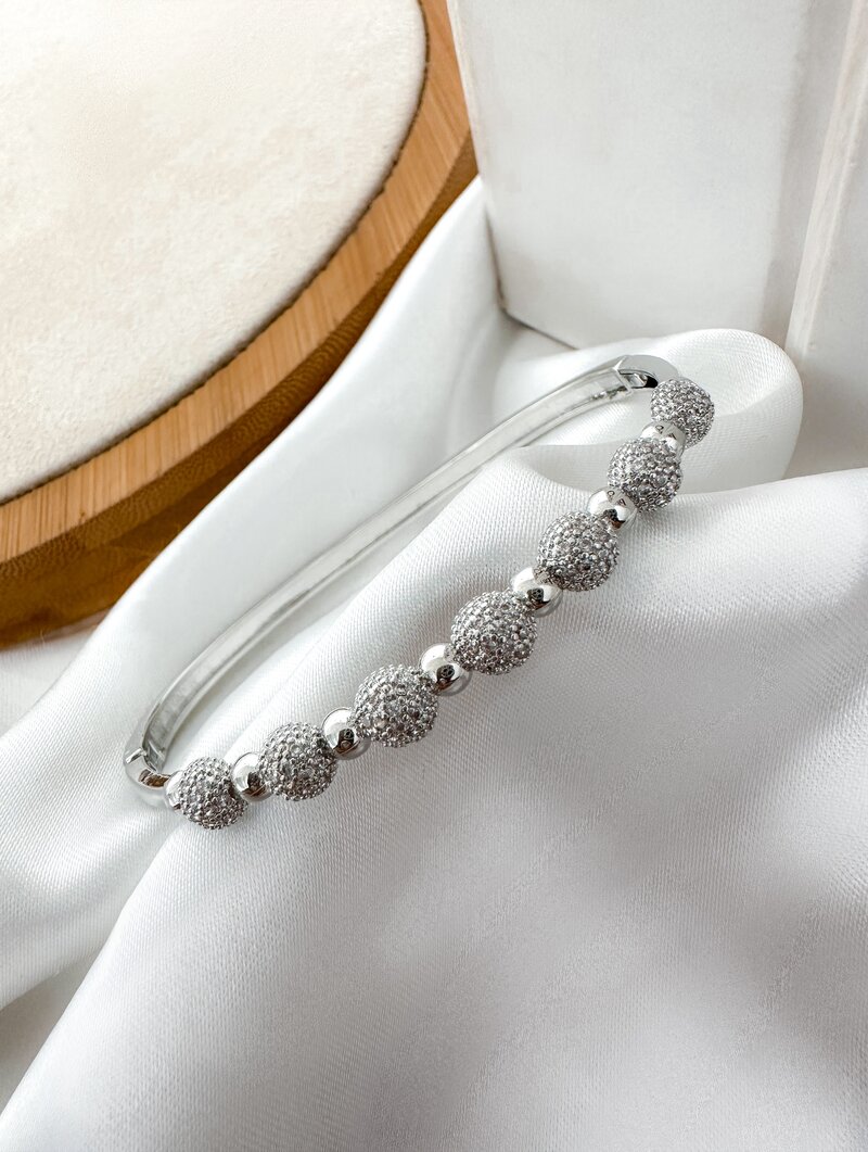 Bracelete Folheado a Ouro 18k e Prata Esferas Lisas e Cravejadas