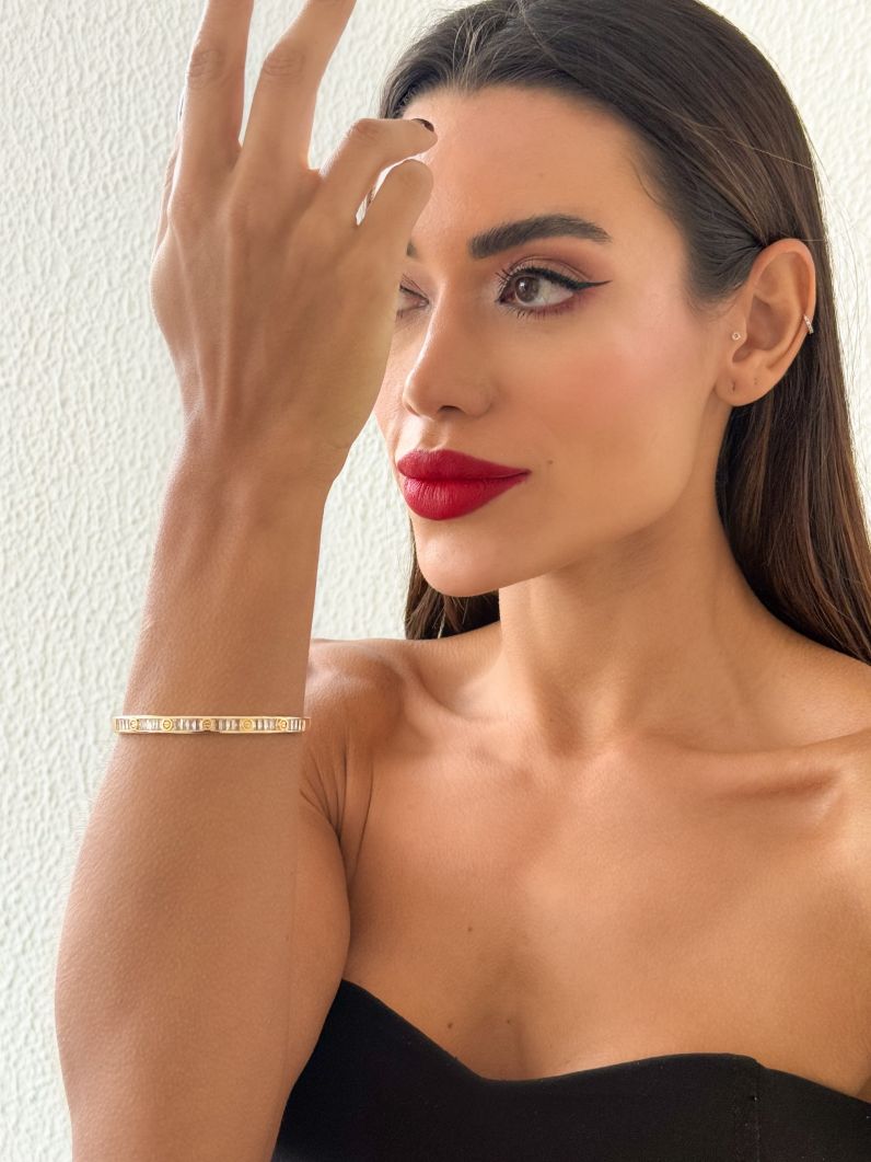 Bracelete Folheado a Ouro 18k e Prata Grandes Marcas Com Navete