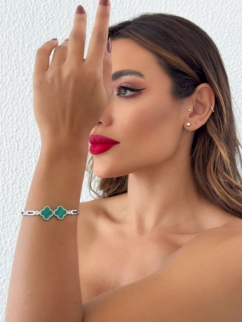 Bracelete Aço inoxidável Folheado a Ouro 18k e Prata Inspiração Vg. com Pontos de Luz