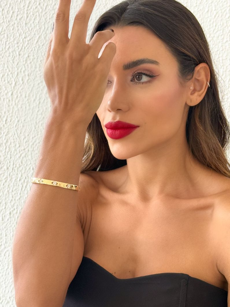 Bracelete Folheado a Ouro 18k e Prata Inspiração Vg Cravejado