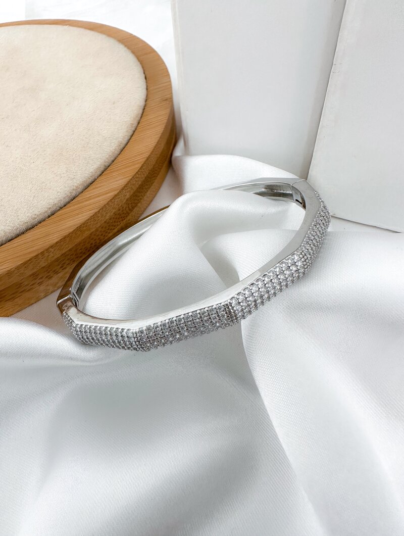 Bracelete Folheado a Ouro 18k e Prata Luxo Cravejado