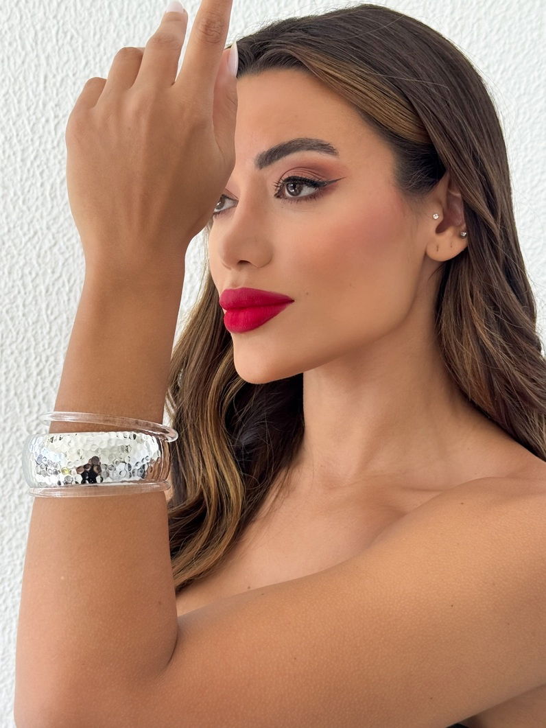Bracelete Folheado a Ouro 18k e Prata Martelado e Aro Resinado