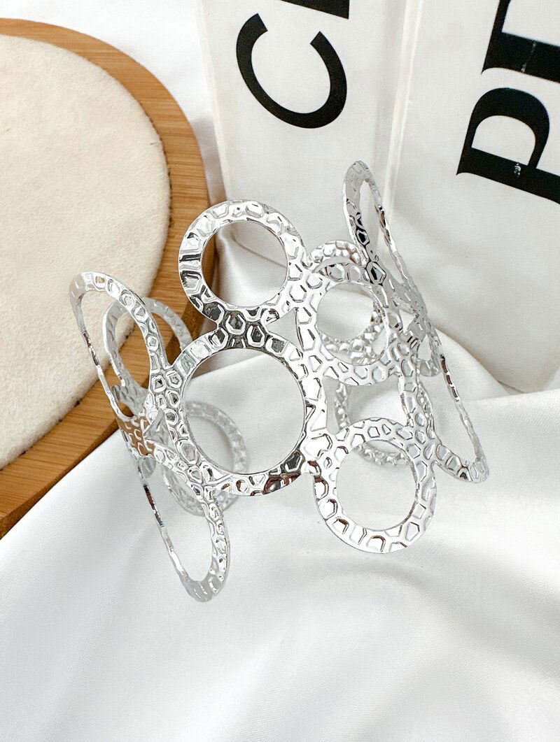 bracelete folheado a ouro 18k e prata maxi circulos vazados