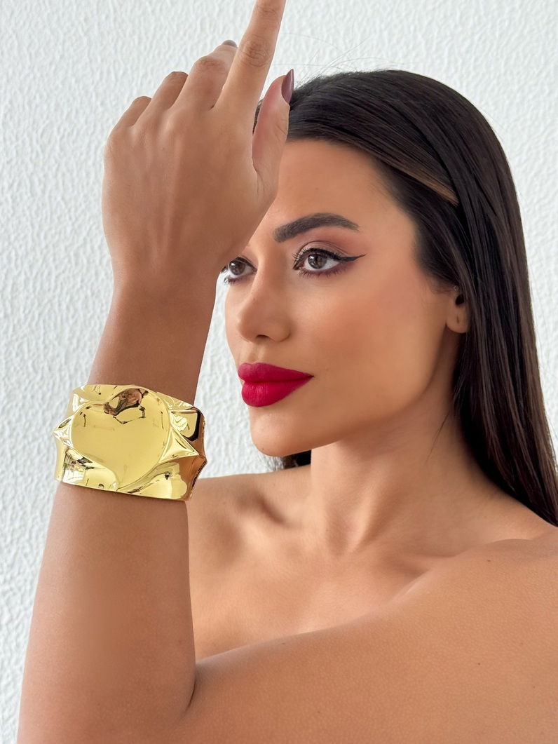 Bracelete Folheado a Ouro 18k e Prata Maxi Com Design Coração