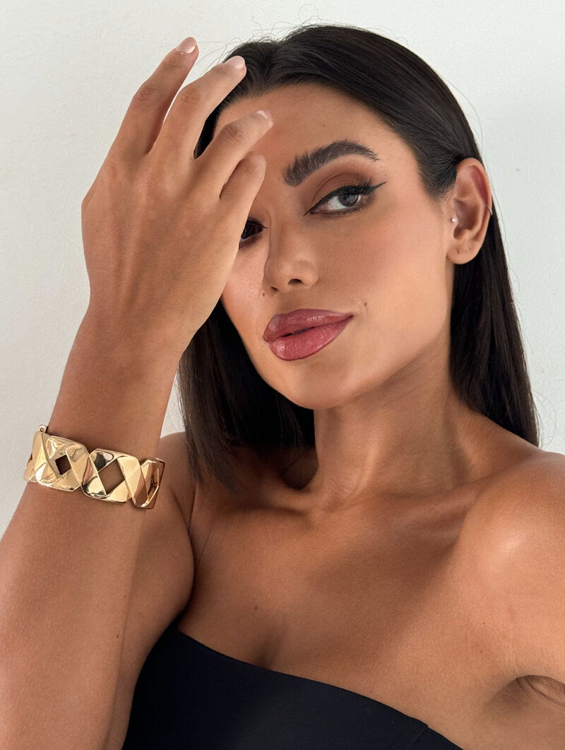 Bracelete Folheado a Ouro 18k e Prata Maxi Vazado Formato Geométrico