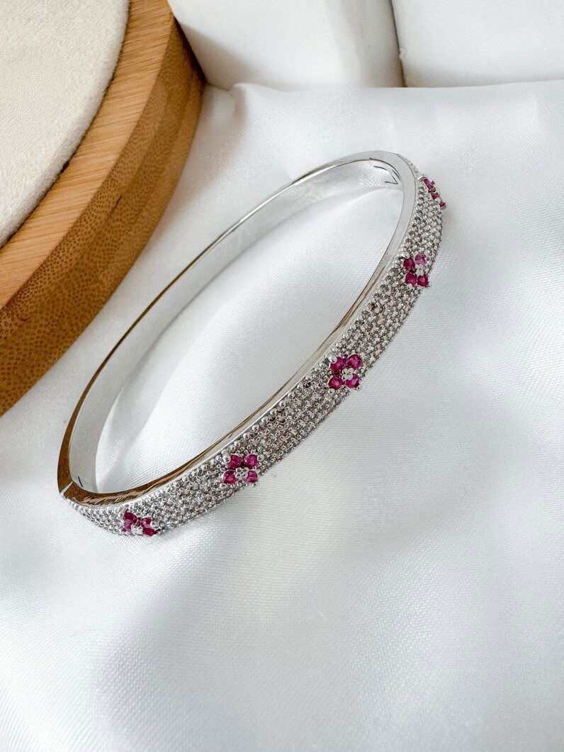 Bracelete folheado a ouro 18k e Prata Micro Zircônia Com rosas